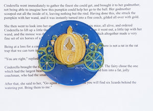 
            
                Load image into Gallery viewer, Pumpkin Carriage Brooch
            
        