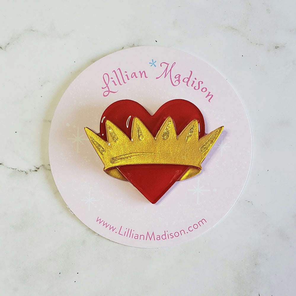 
            
                Load image into Gallery viewer, Pre Order Kiss of True Love Brooch
            
        